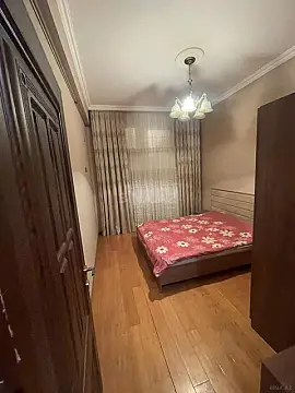 Kirayə verilir 2 otaqlı mənzil 50 m²