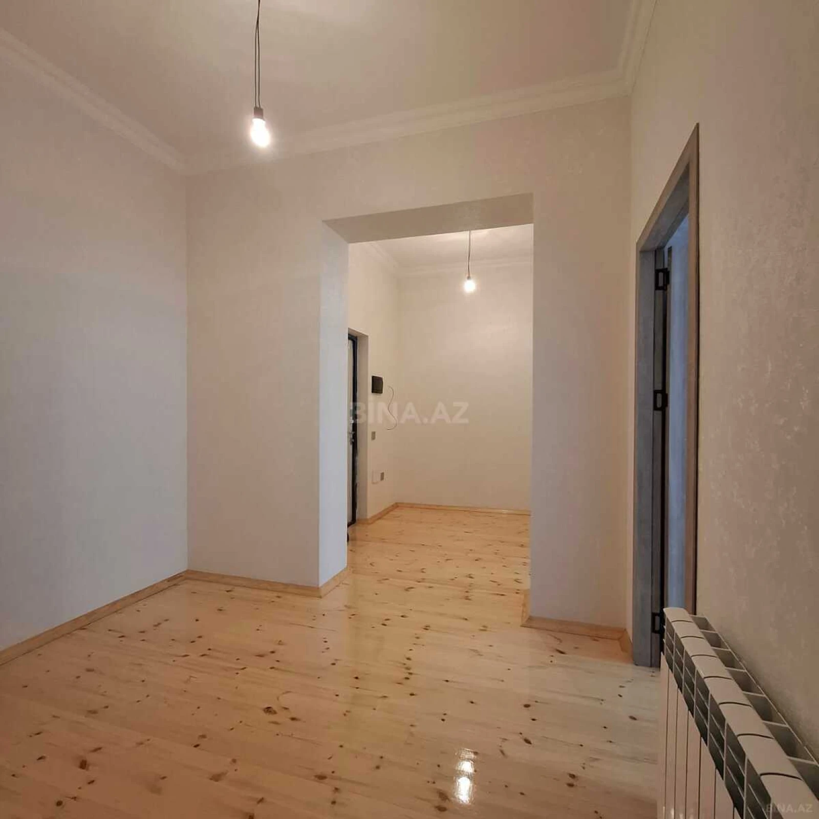Satılır 2 otaqlı mənzil 63 m²