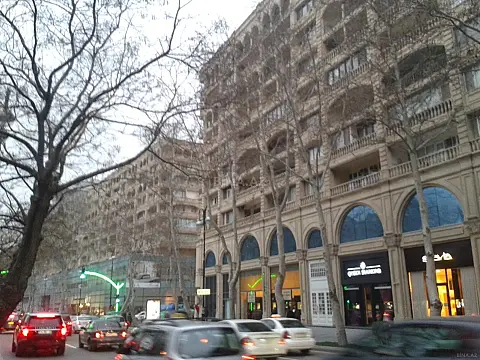 Kirayə verilir 2 otaqlı mənzil 60 m² — Bakı, Xətai m/s yanı 2 otaq 60.00 m²