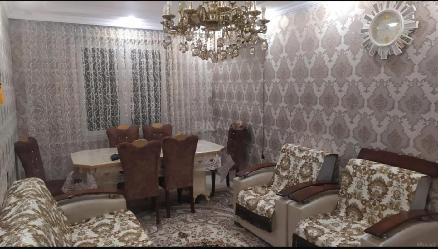 Kirayə verilir 2 otaqlı mənzil 70 m²