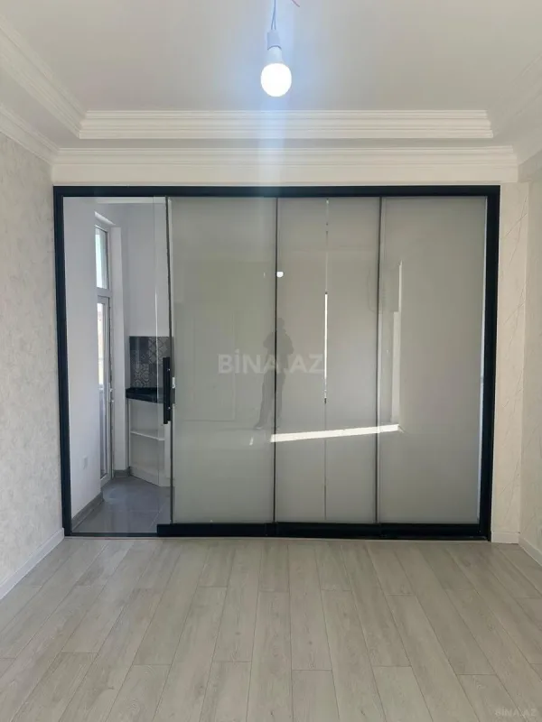 Satılır 3 otaqlı mənzil 76 m²