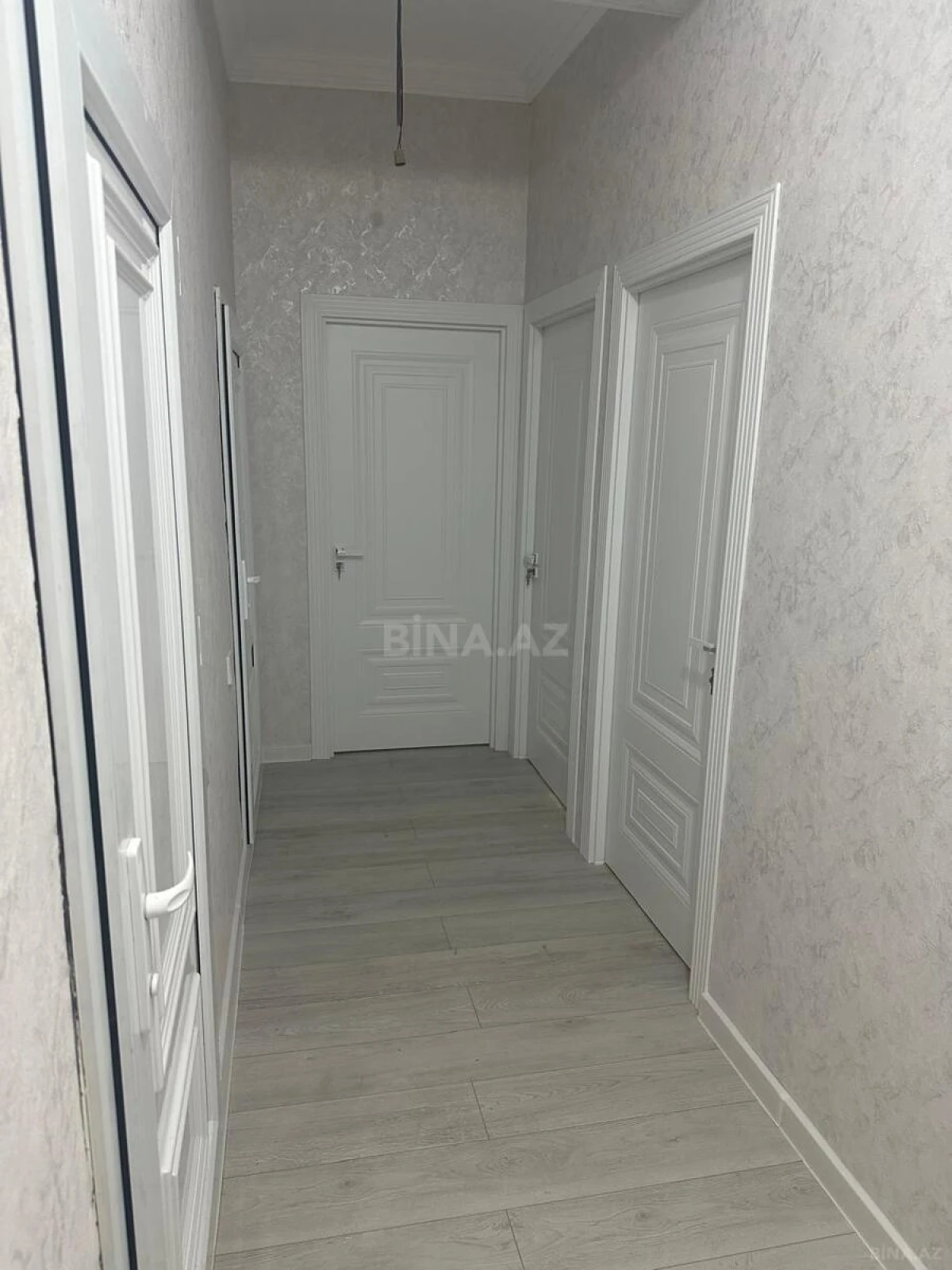 Satılır 3 otaqlı mənzil 76 m²