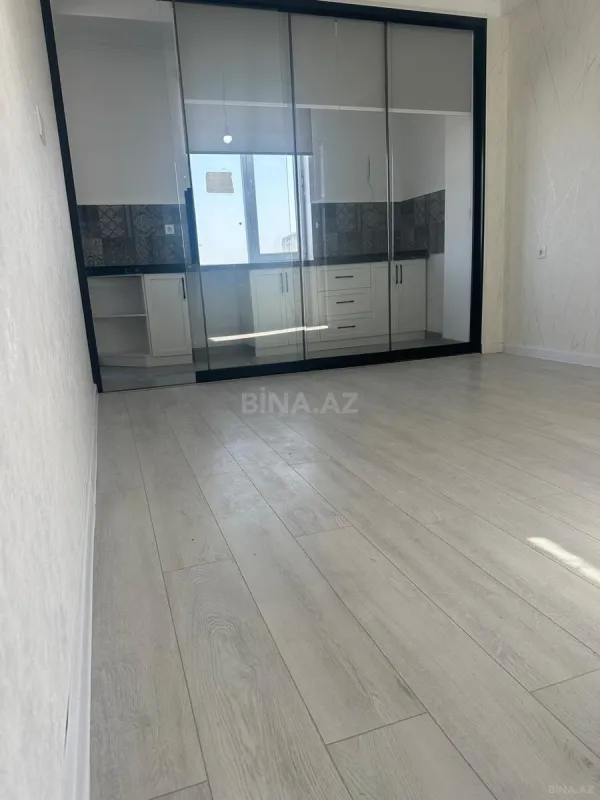 Satılır 3 otaqlı mənzil 76 m²