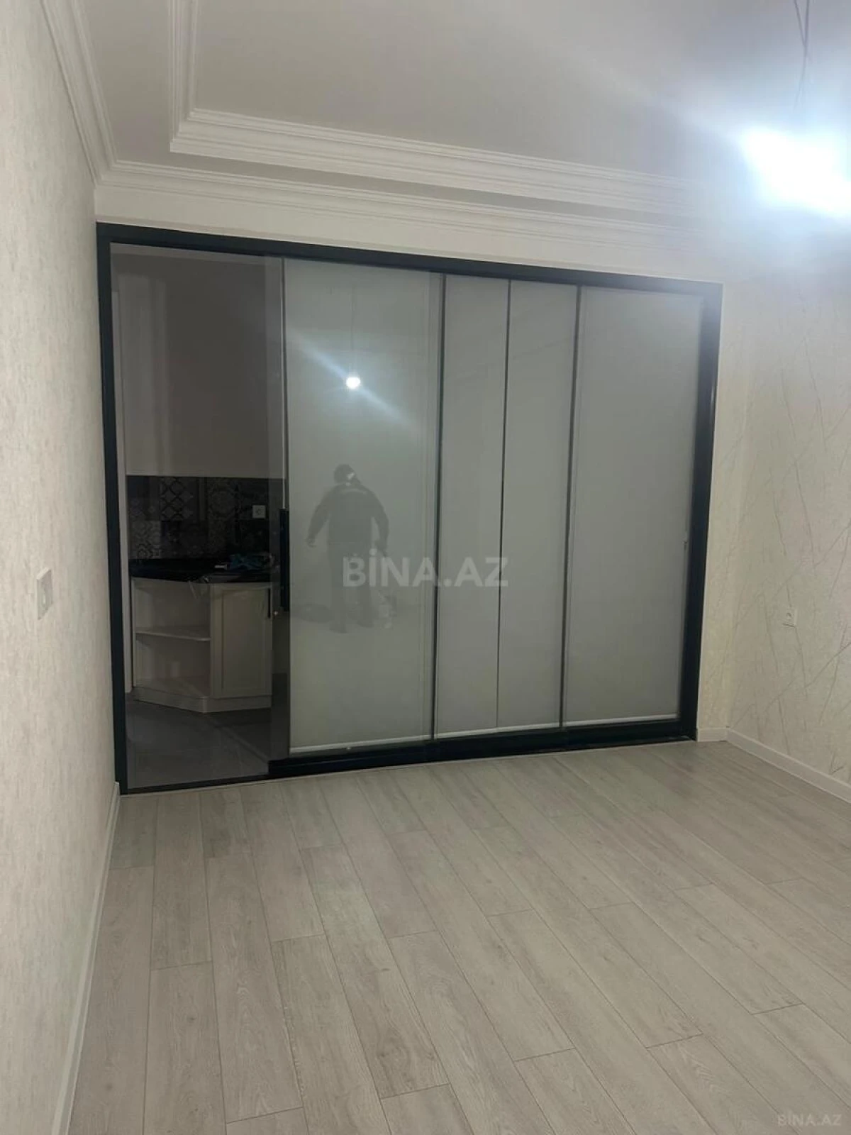 Satılır 3 otaqlı mənzil 76 m²