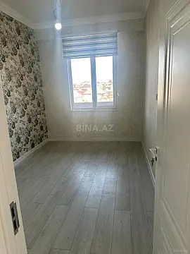 Satılır 3 otaqlı mənzil 76 m²