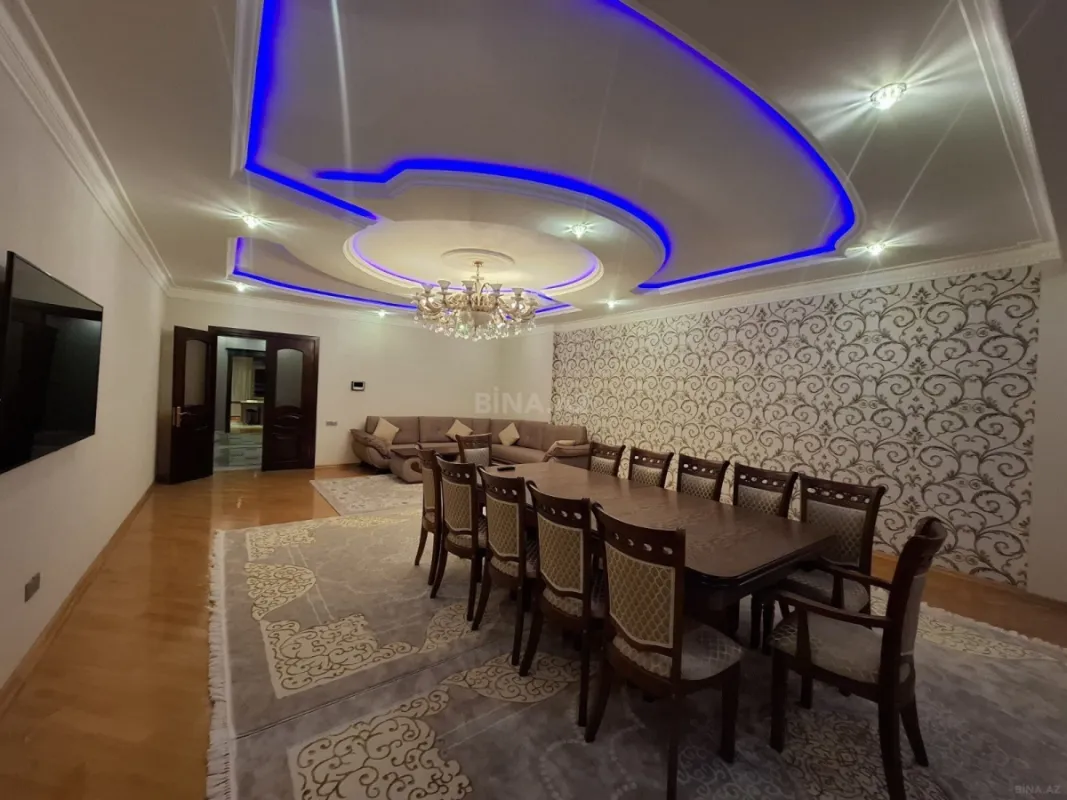Kirayə verilir 3 otaqlı mənzil 165 m²
