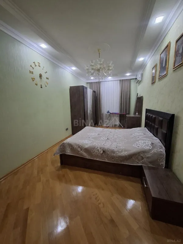 Kirayə verilir 3 otaqlı mənzil 165 m²