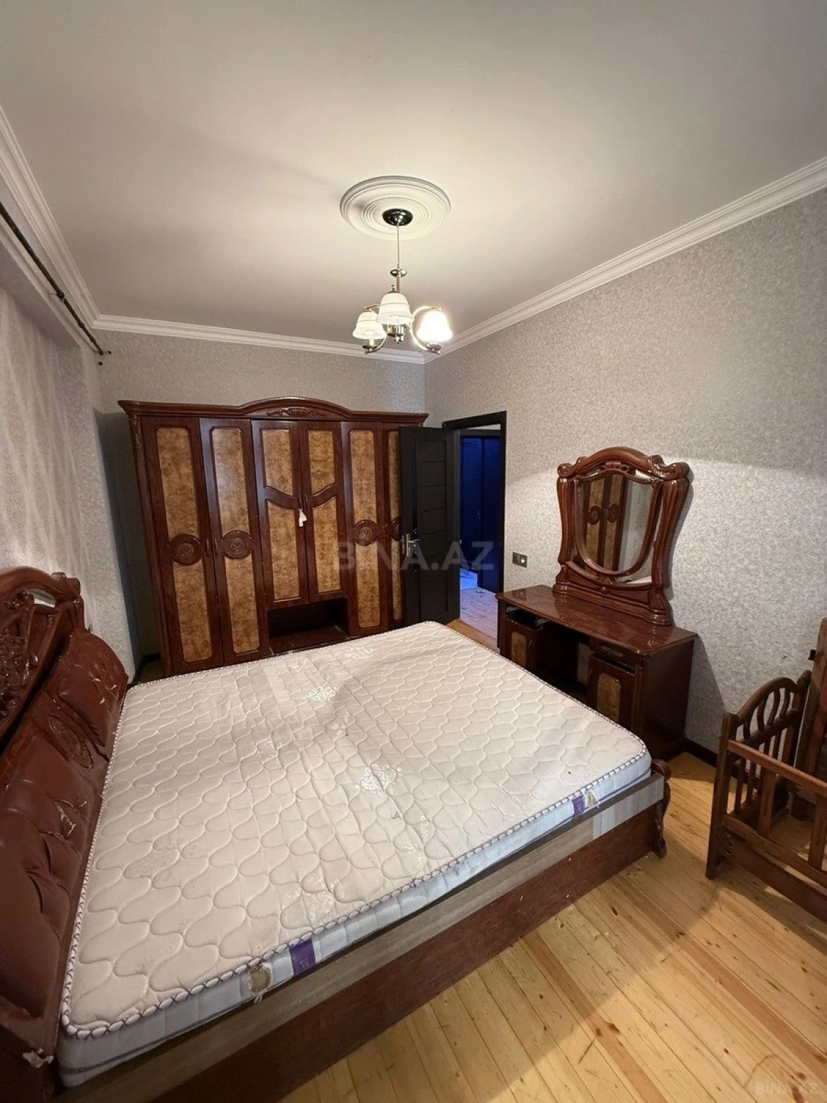 Kirayə verilir 2 otaqlı mənzil 65 m²