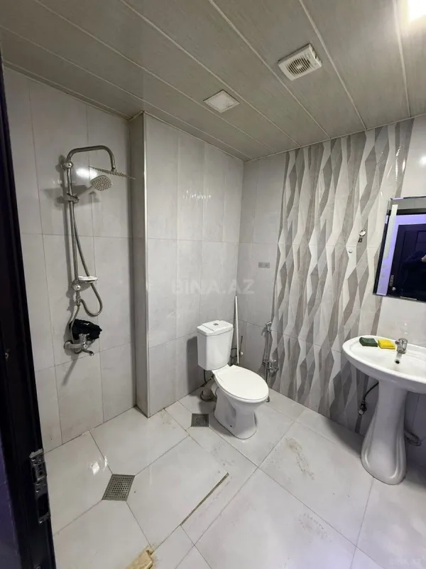 Kirayə verilir 2 otaqlı mənzil 65 m²