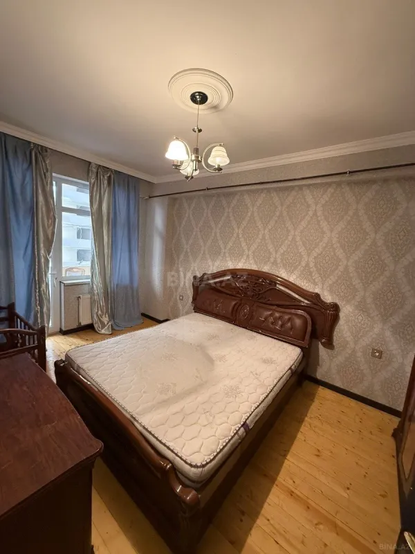 Kirayə verilir 2 otaqlı mənzil 65 m²