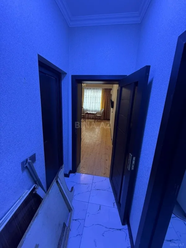 Kirayə verilir 2 otaqlı mənzil 65 m²