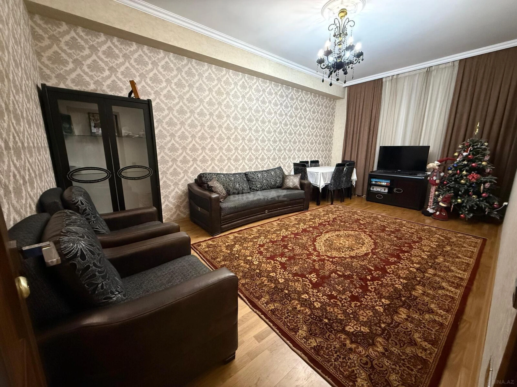 Satılır 3 otaqlı mənzil 96 m²