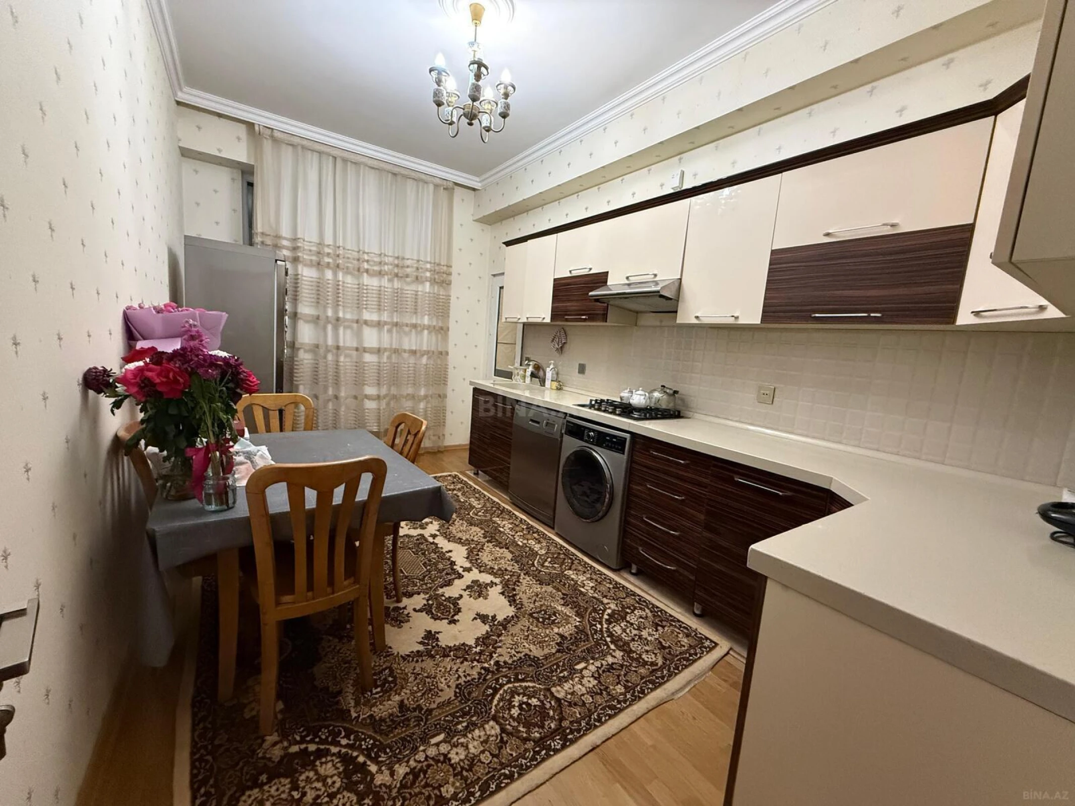 Satılır 3 otaqlı mənzil 96 m²