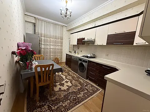 Satılır 3 otaqlı mənzil 96 m²