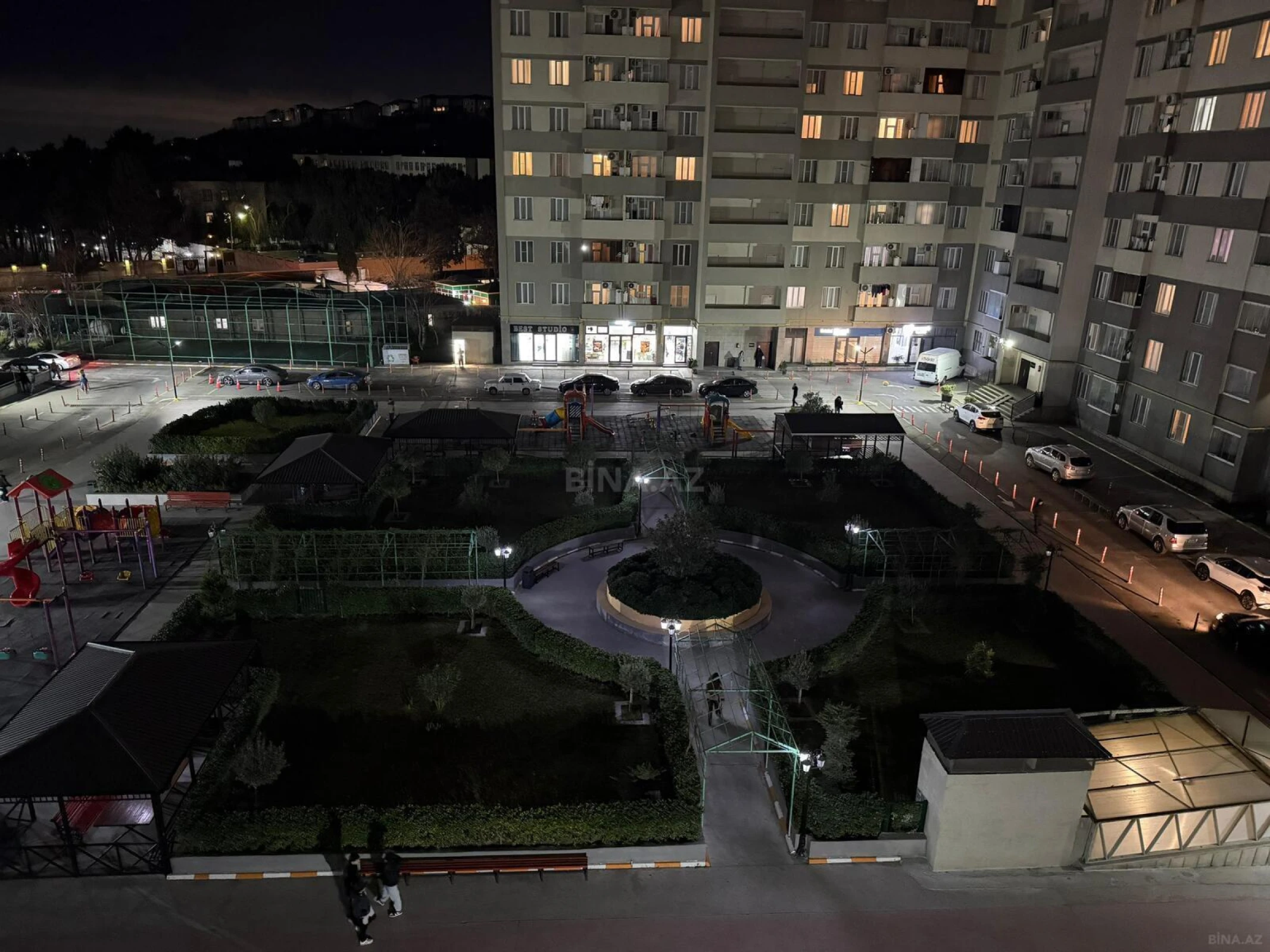 Satılır 3 otaqlı mənzil 96 m²