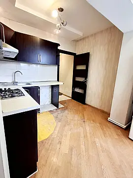 Satılır 1 otaqlı mənzil 50 m²