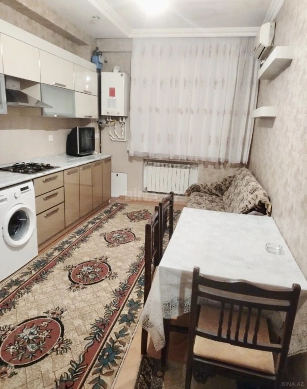 Kirayə verilir 2 otaqlı mənzil 60 m²