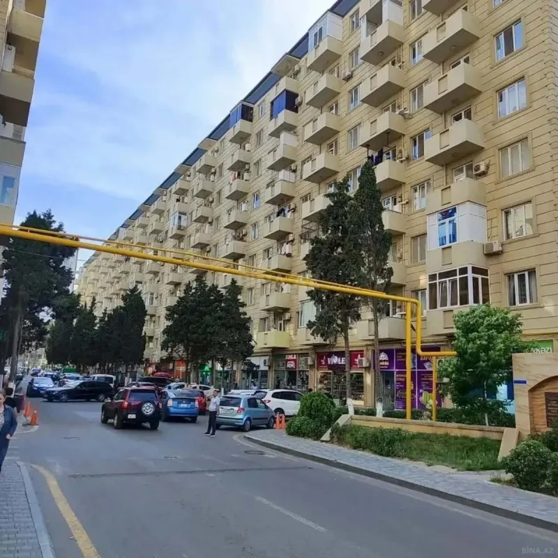 Satılır 2 otaqlı mənzil 62 m²