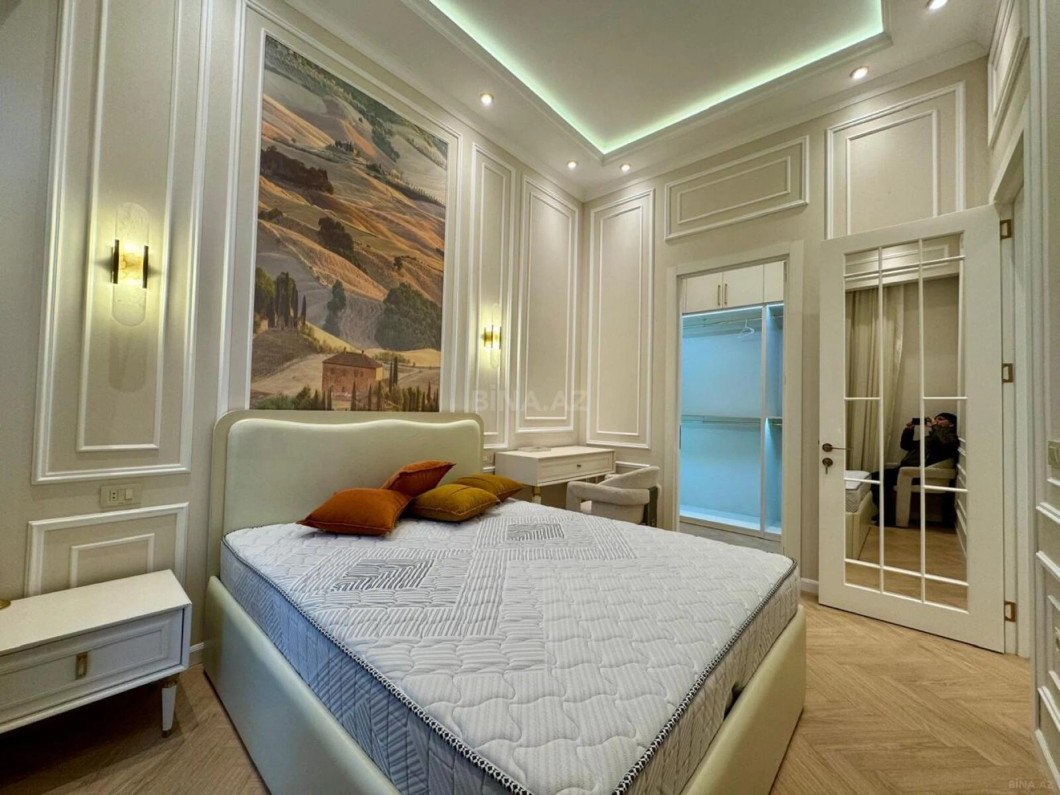 Satılır 2 otaqlı mənzil 91 m²