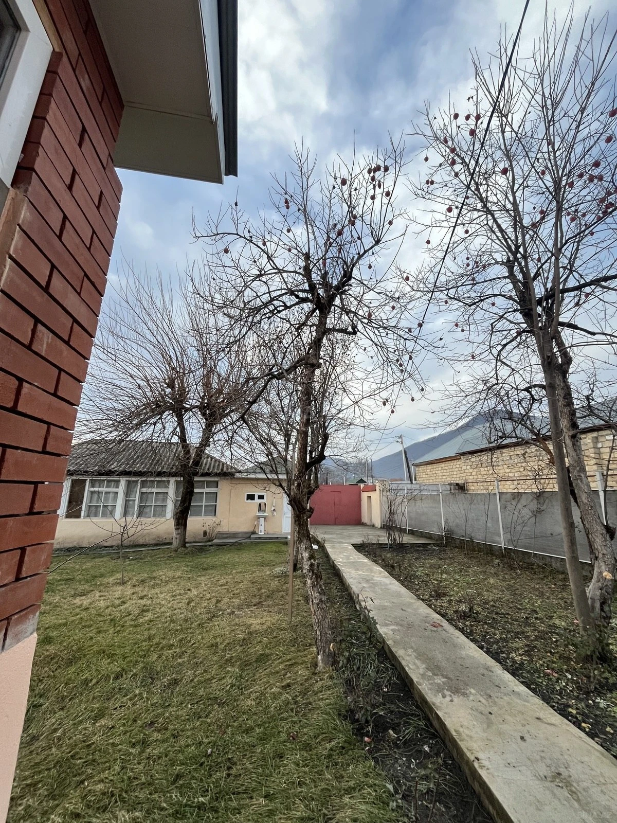 Satılır torpaq sahəsi 10 m²