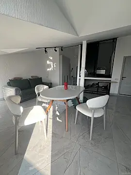 Satılır 2 otaqlı mənzil 53 m²
