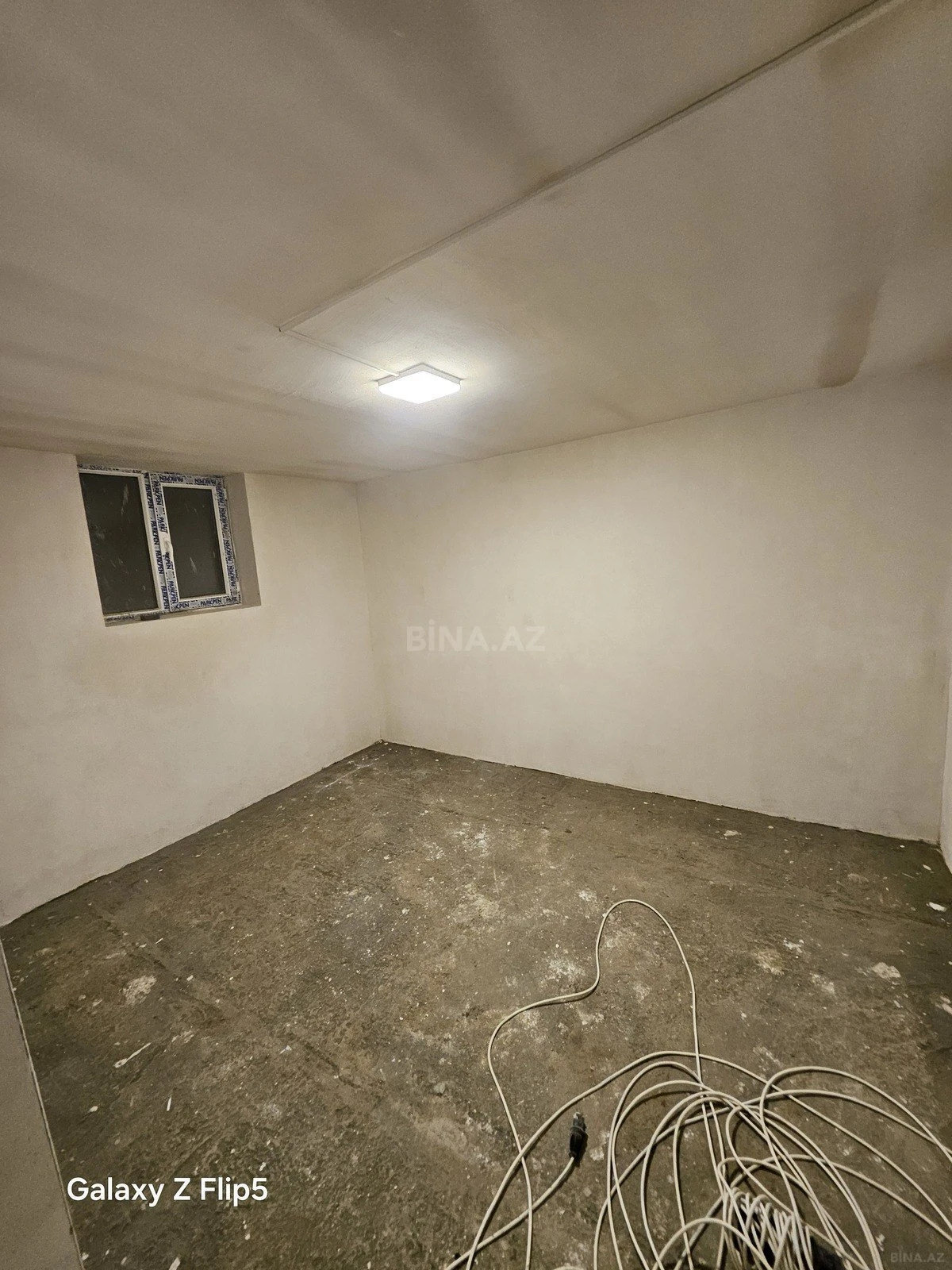 Satılır 6 otaqlı həyət evi 160 m²