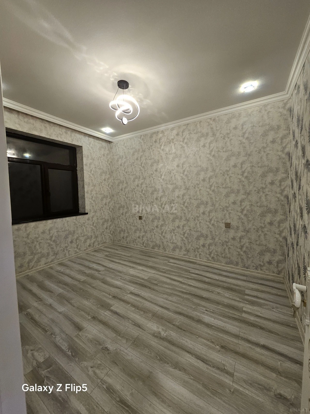 Satılır 6 otaqlı həyət evi 160 m²