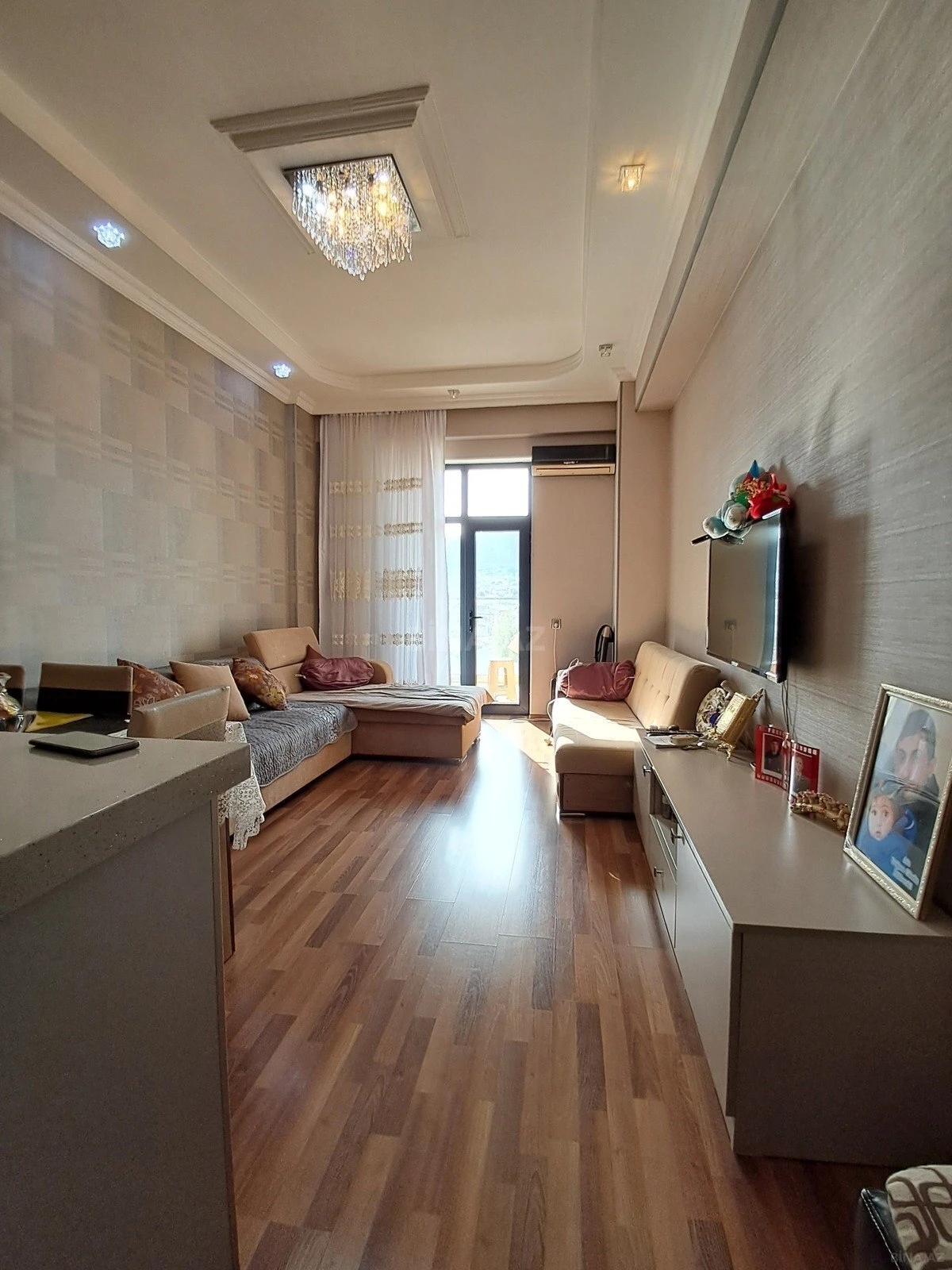 Satılır 3 otaqlı mənzil 91 m²