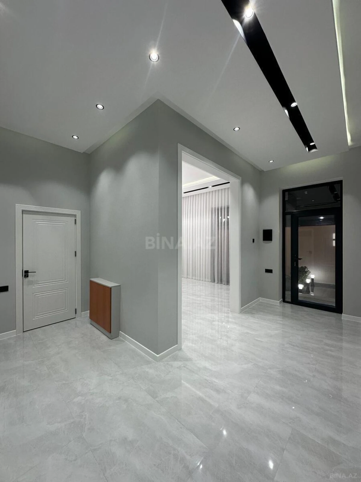 Satılır 4 otaqlı həyət evi 160 m²