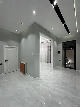 Satılır 4 otaqlı həyət evi 160 m²