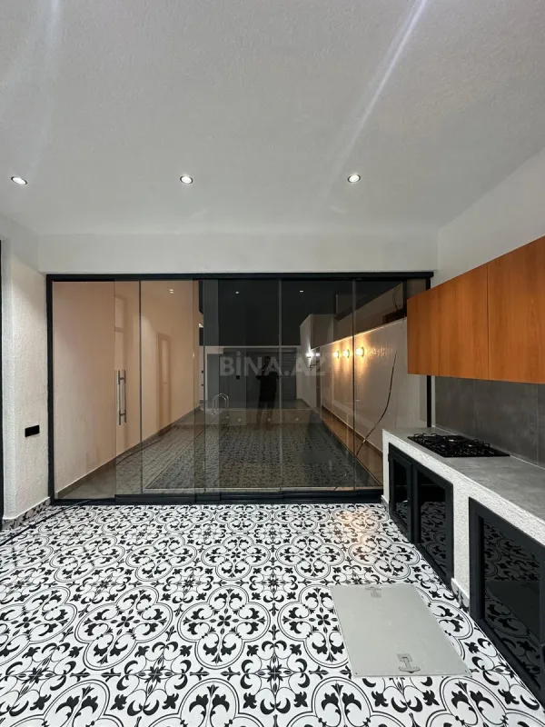 Satılır 4 otaqlı həyət evi 160 m²