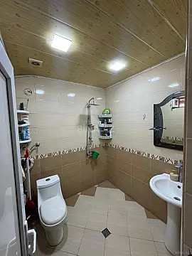 Satılır 3 otaqlı həyət evi 100 m²