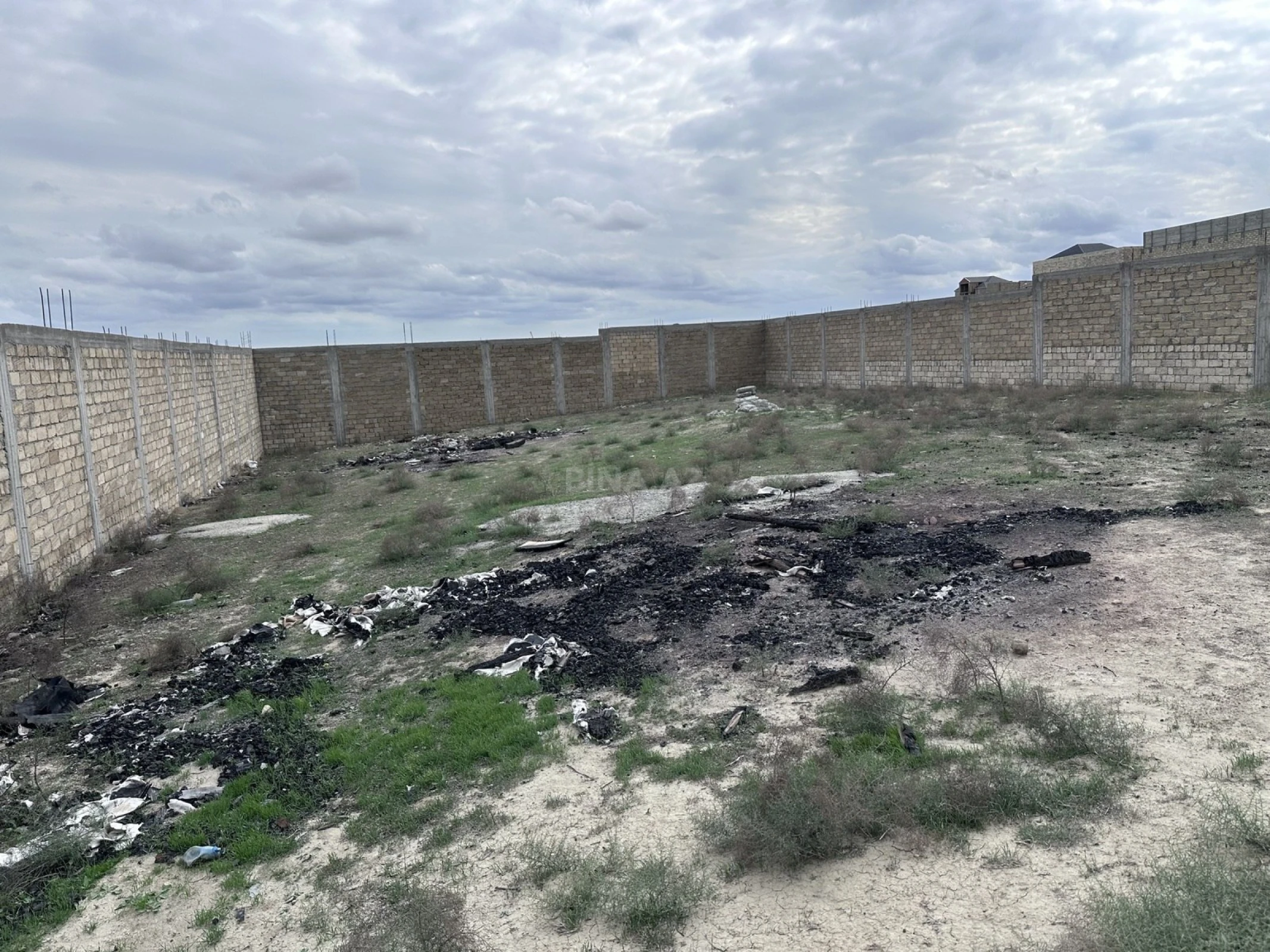 Satılır torpaq sahəsi 10 m²