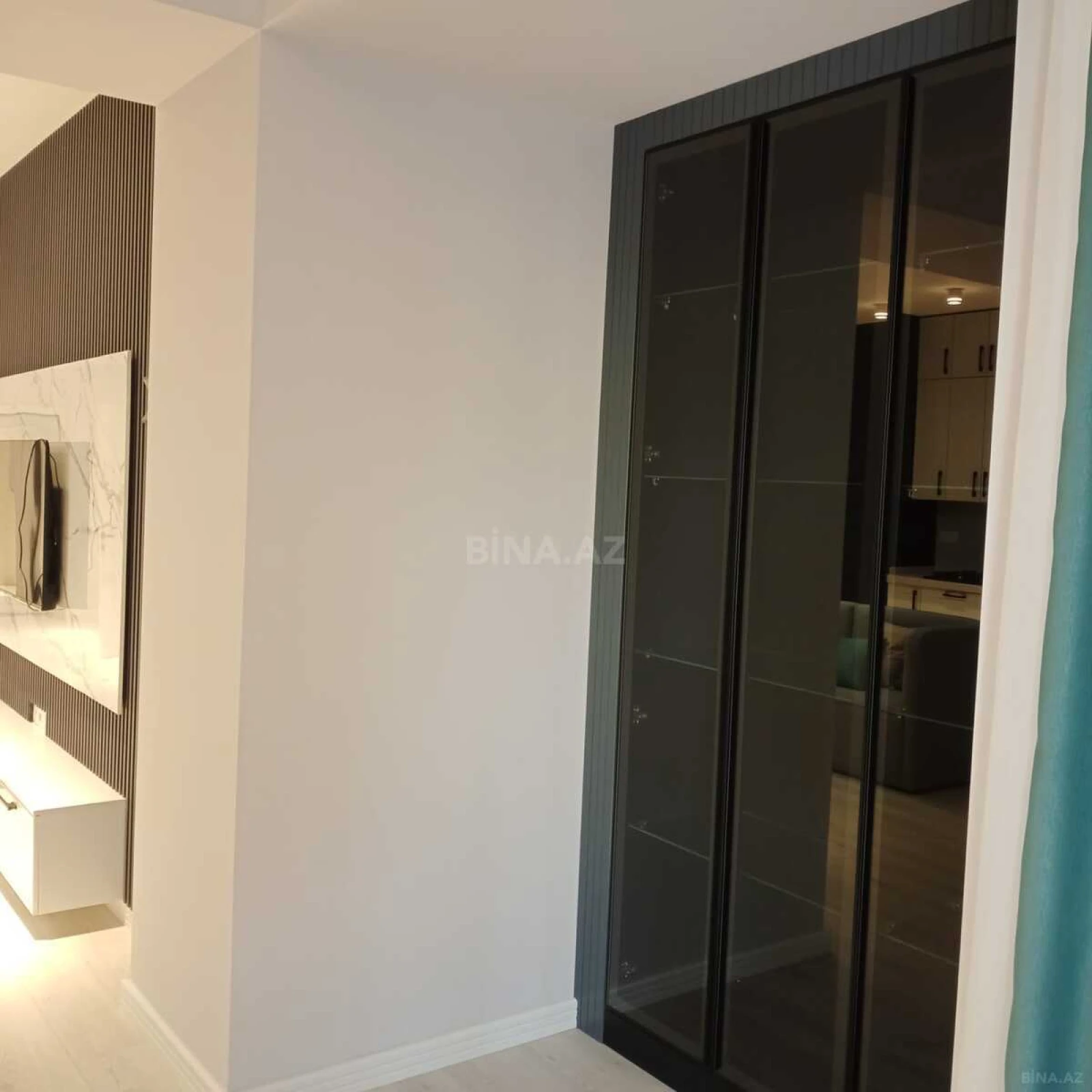 Satılır 2 otaqlı mənzil 90 m²