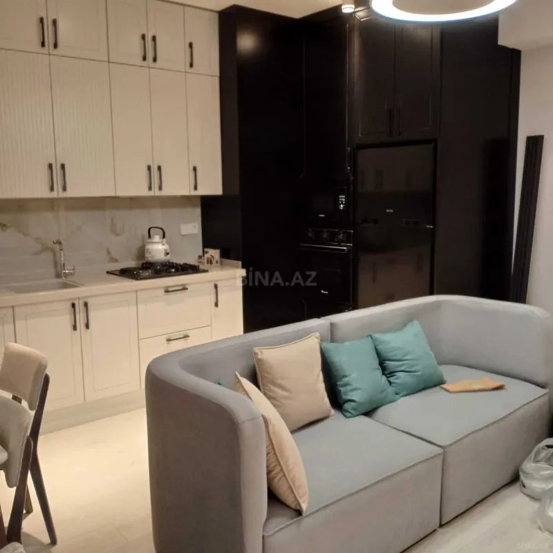 Satılır 2 otaqlı mənzil 90 m²