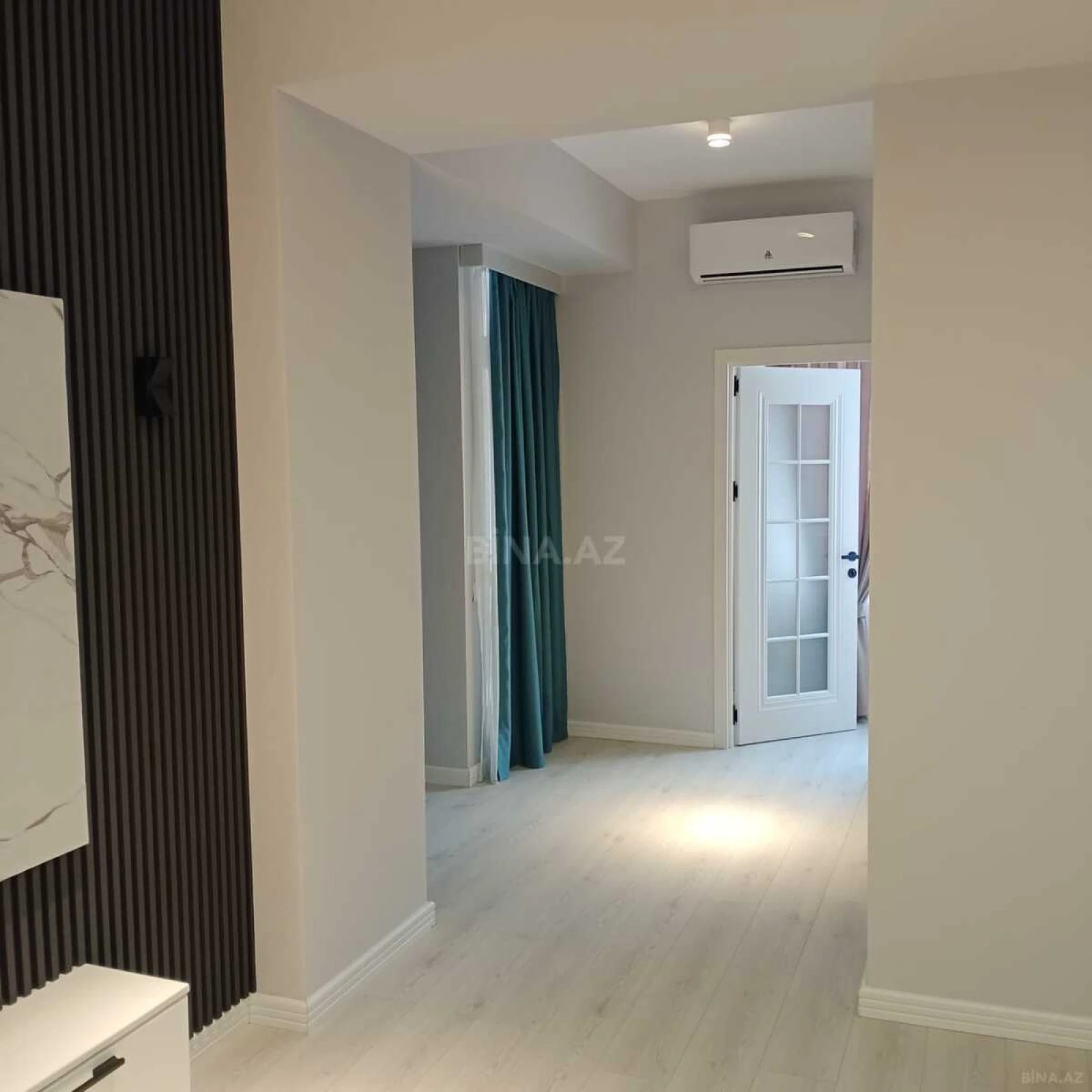 Satılır 2 otaqlı mənzil 90 m²