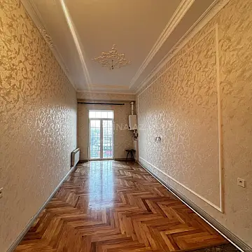 Satılır 2 otaqlı mənzil 64.5 m²