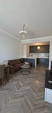 Kirayə verilir 3 otaqlı mənzil 100 m²