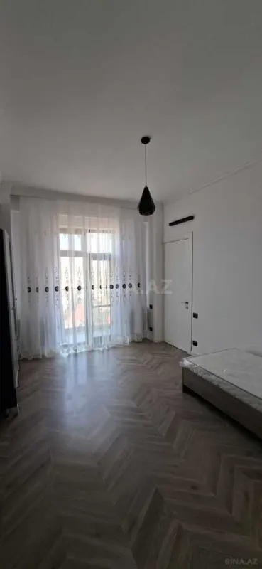 Kirayə verilir 3 otaqlı mənzil 100 m²