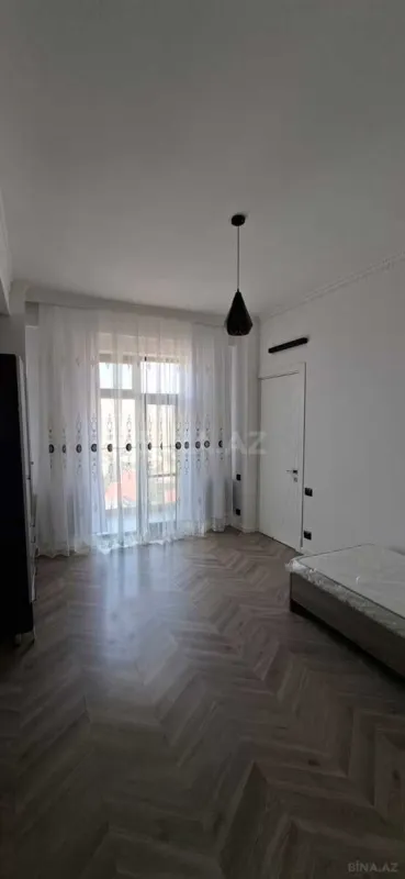 Kirayə verilir 3 otaqlı mənzil 100 m²