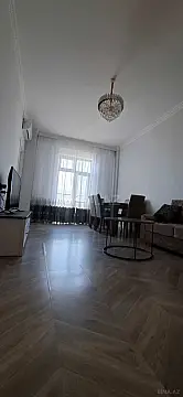Kirayə verilir 3 otaqlı mənzil 100 m²