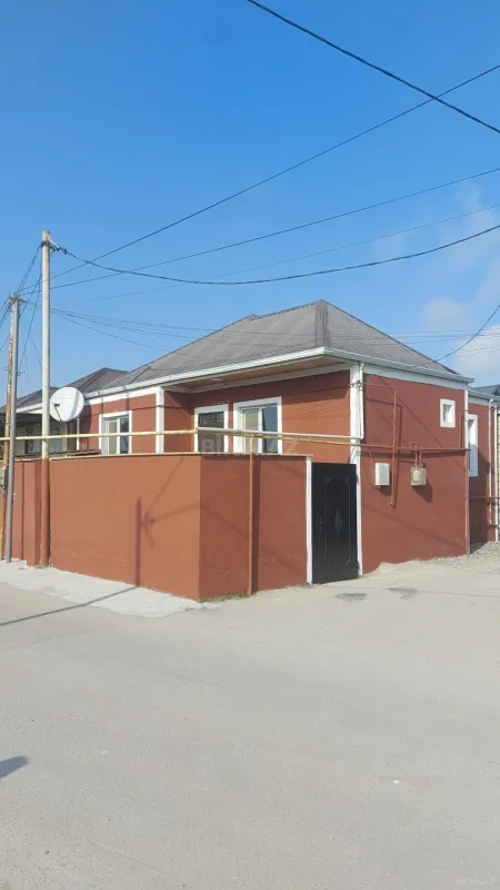 Kirayə verilir 3 otaqlı həyət evi 85 m²