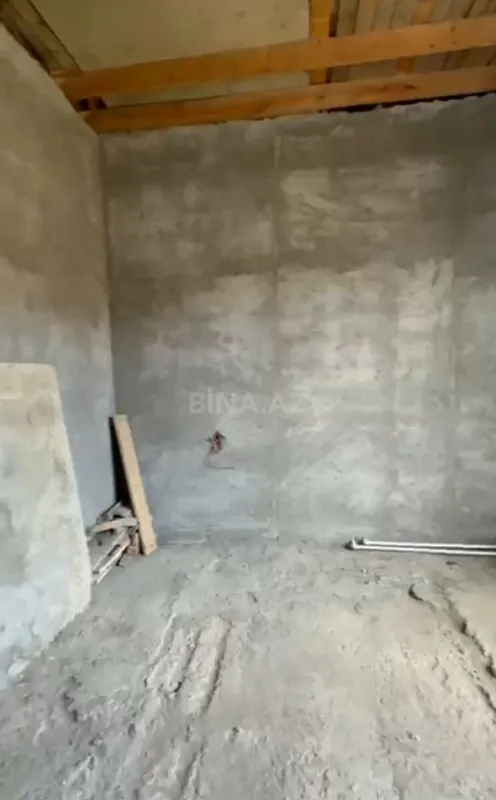 Satılır 10 otaqlı həyət evi 250 m²