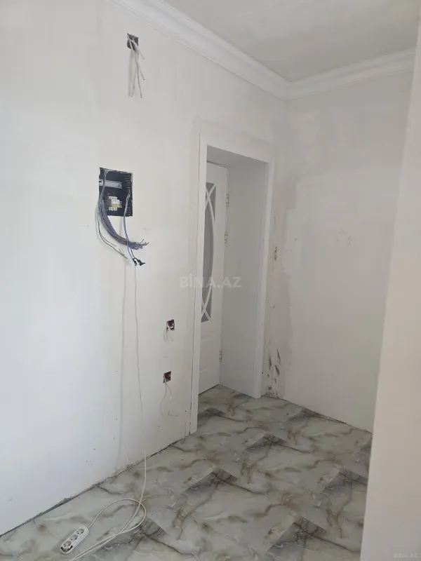 Satılır 4 otaqlı həyət evi 180 m²