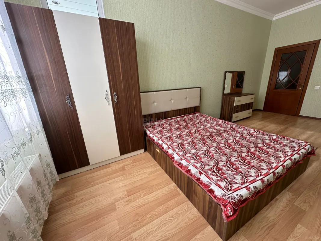 Kirayə verilir 3 otaqlı mənzil 100 m²