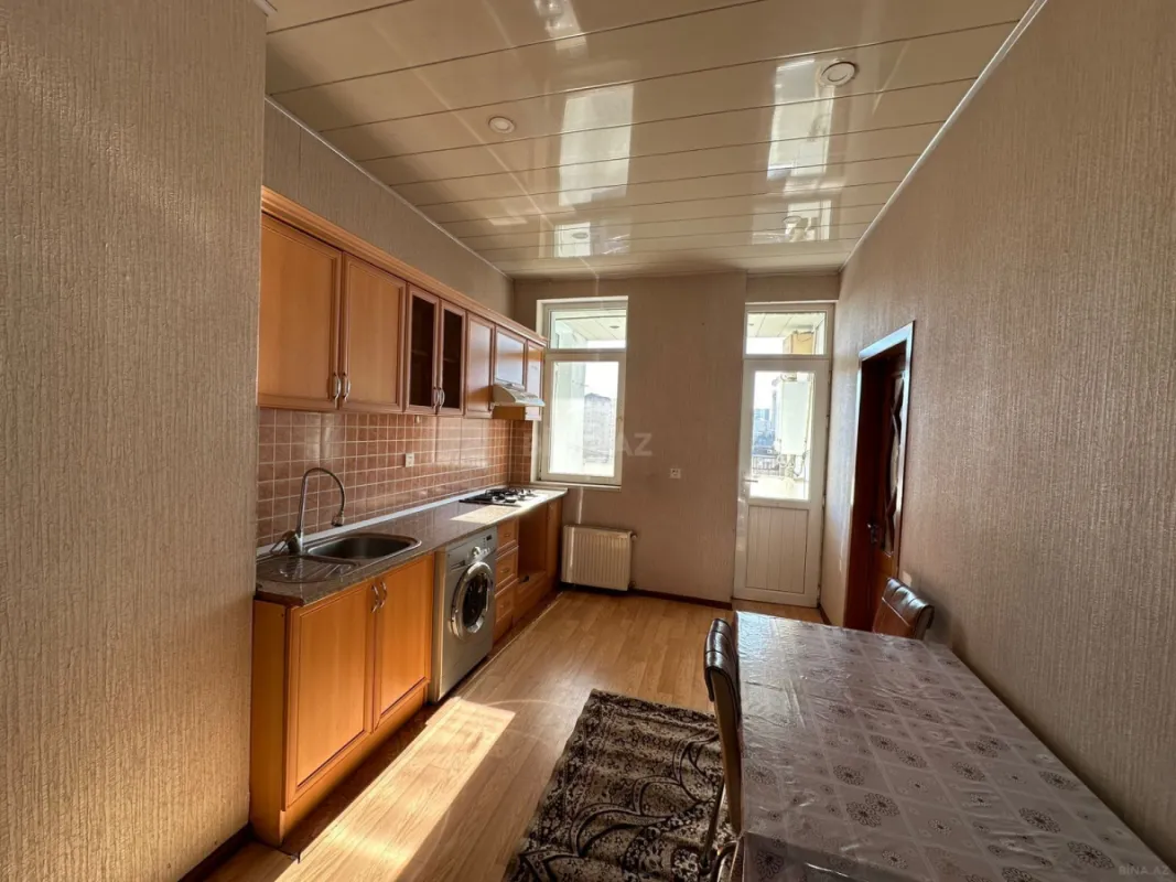 Kirayə verilir 3 otaqlı mənzil 100 m²