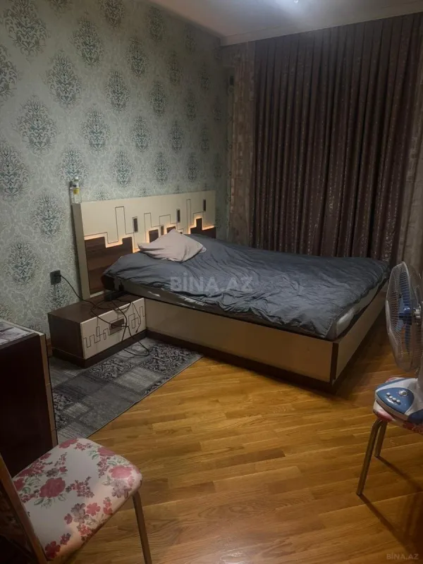 Satılır 3 otaqlı mənzil 92 m²