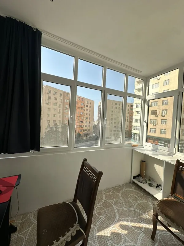 Satılır 2 otaqlı mənzil 94 m²