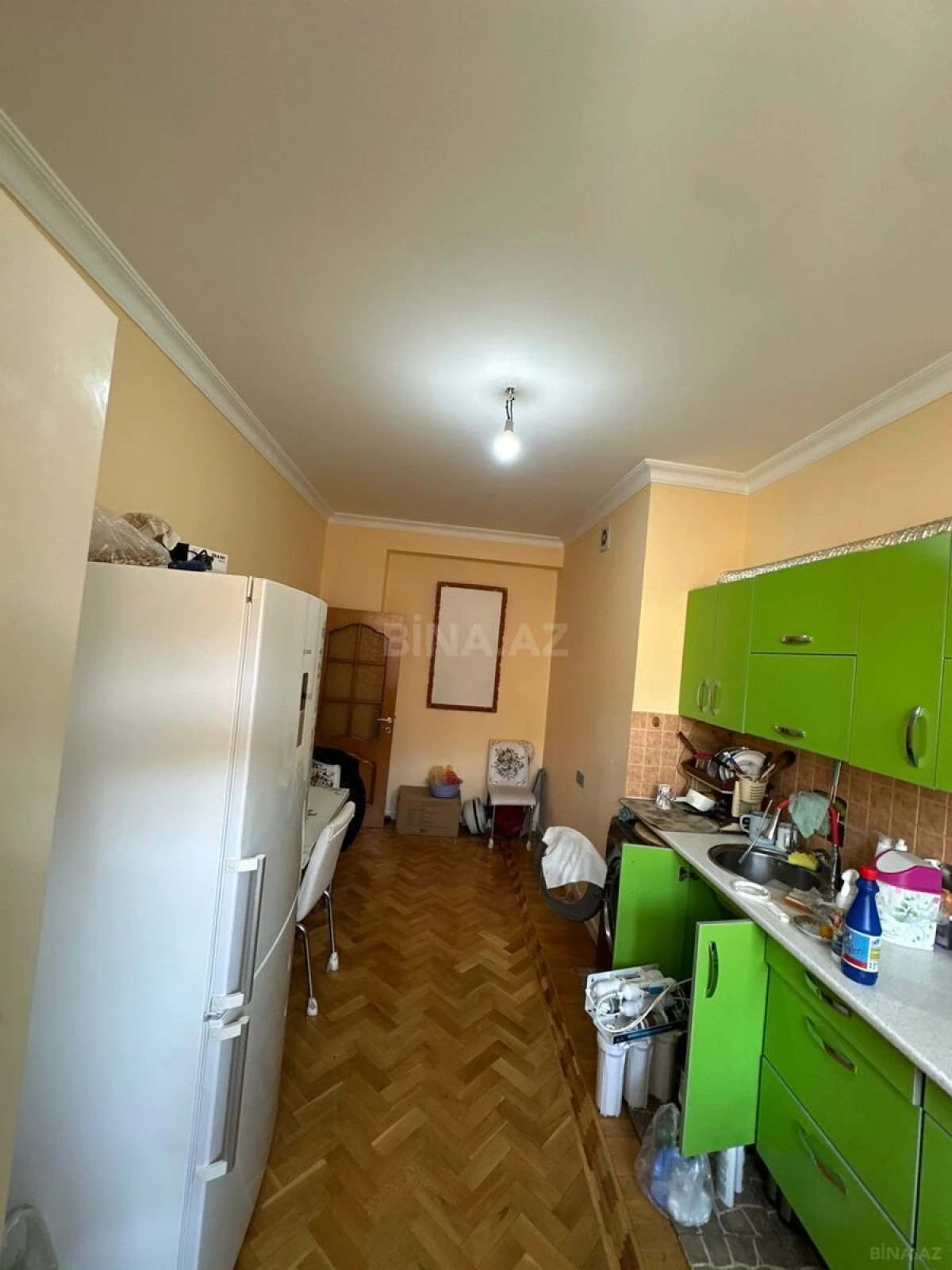 Satılır 2 otaqlı mənzil 94 m²