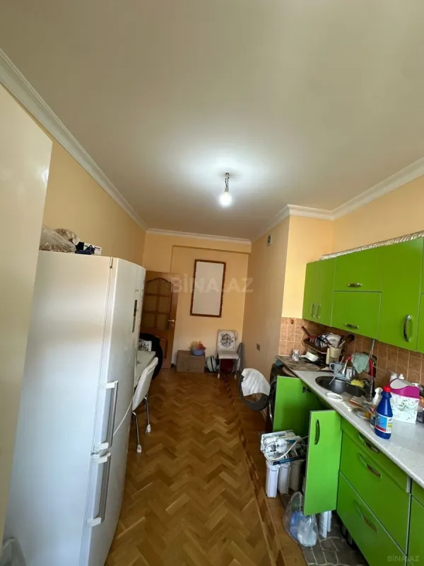 Satılır 2 otaqlı mənzil 94 m²